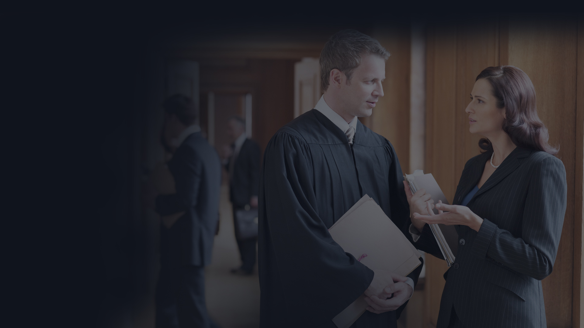 An wrongful death attorney in court during a court session